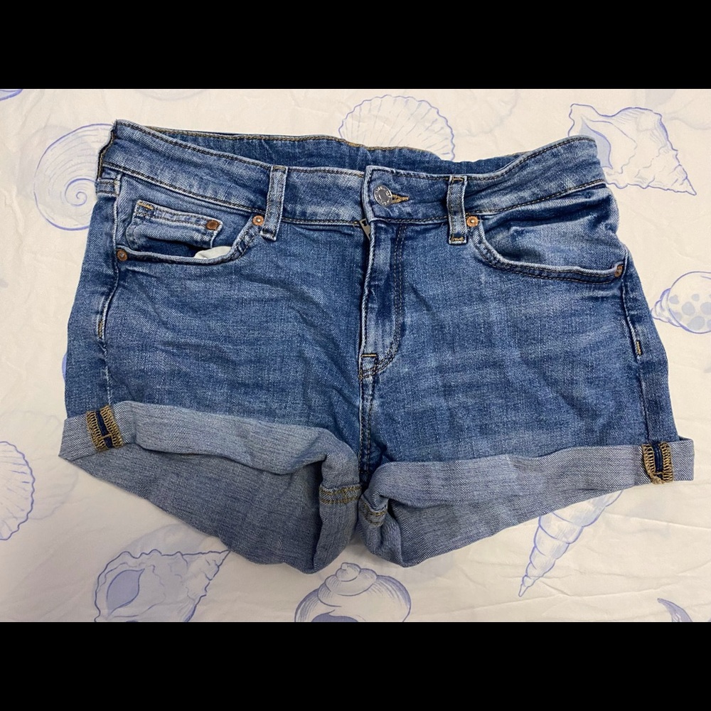 H&M jean shorts